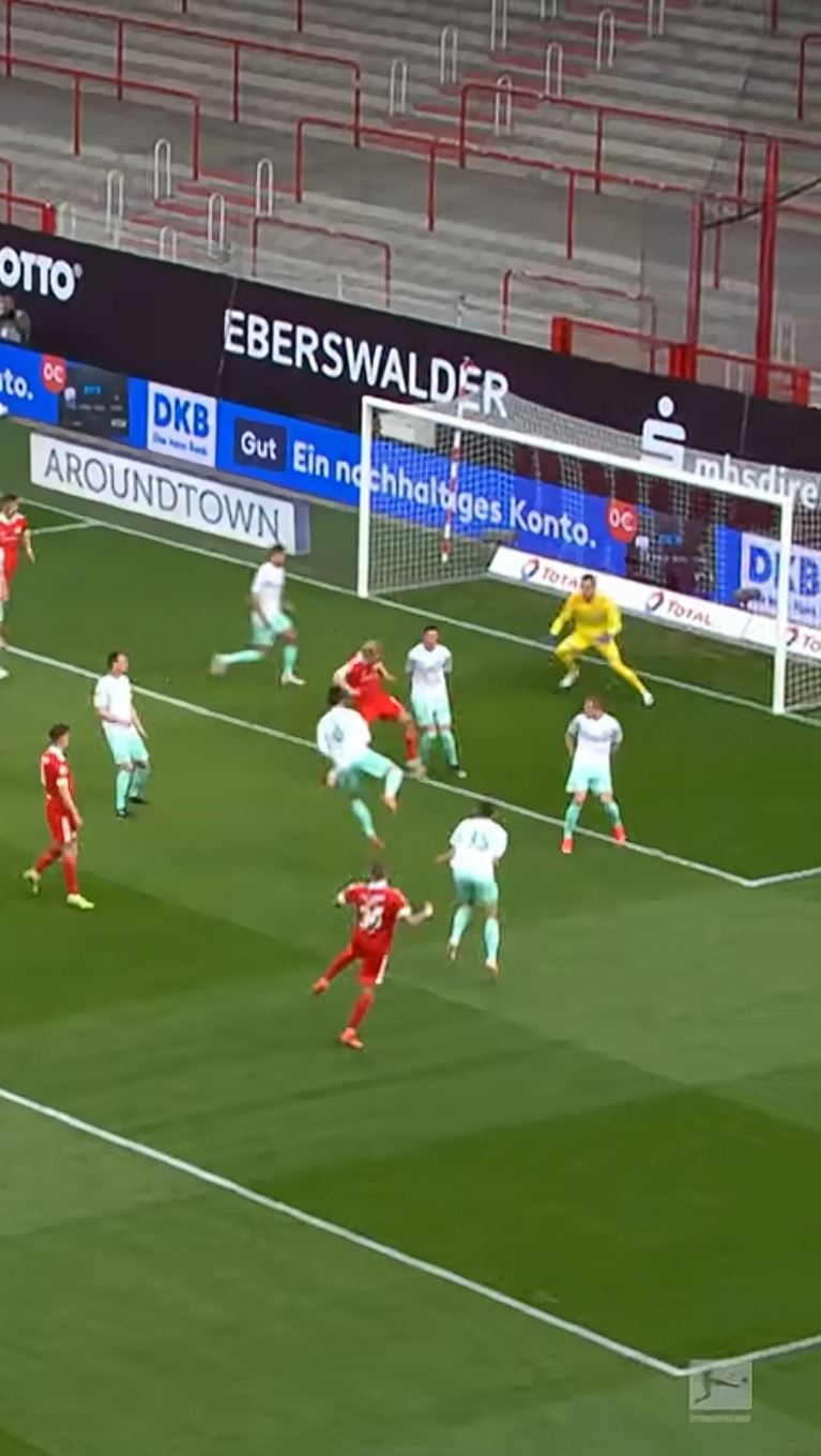 Je len tak dobrý obranca